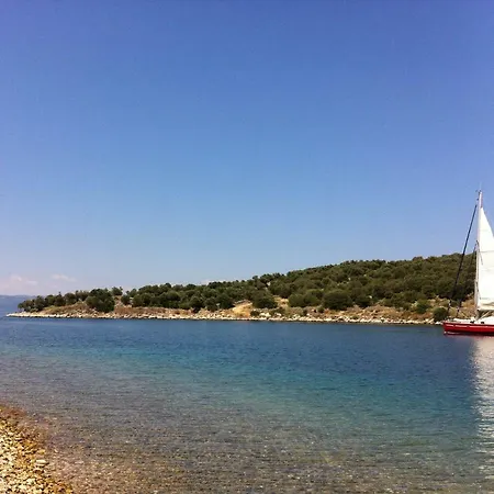 Sea Front - Porto Buffalo - Evia Appartement